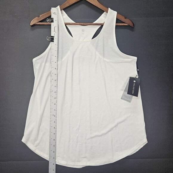 Traj3ctory Activewear Women's Size M White Racerback Training Tank Top - Picture 8 of 9